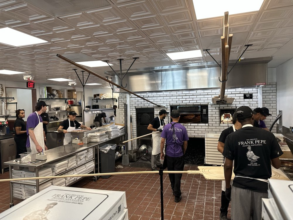 Frank Pepe Pizzeria Napoletana (Delray Beach) Jeff Eats