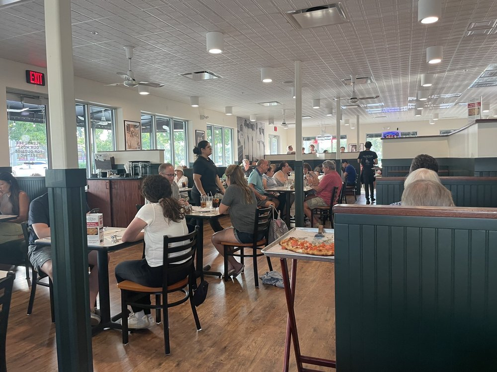 Frank Pepe Pizzeria Napoletana (Delray Beach) Jeff Eats